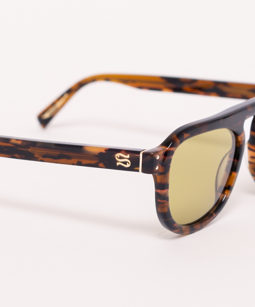 Sunglasses: SARDINE Stevie Lime Light
