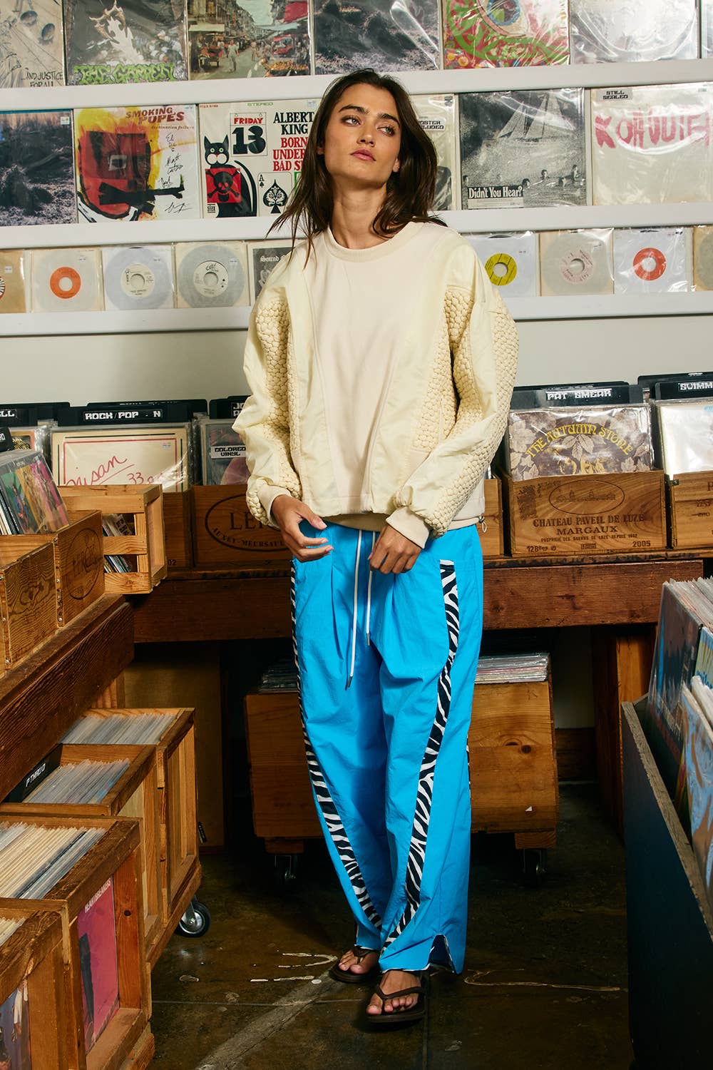 Pullover: Mixed-Media Bubble-Knit