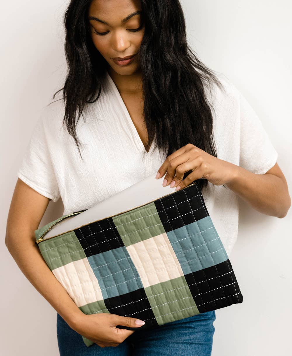 Checkered Laptop Sleeve - Charcoal