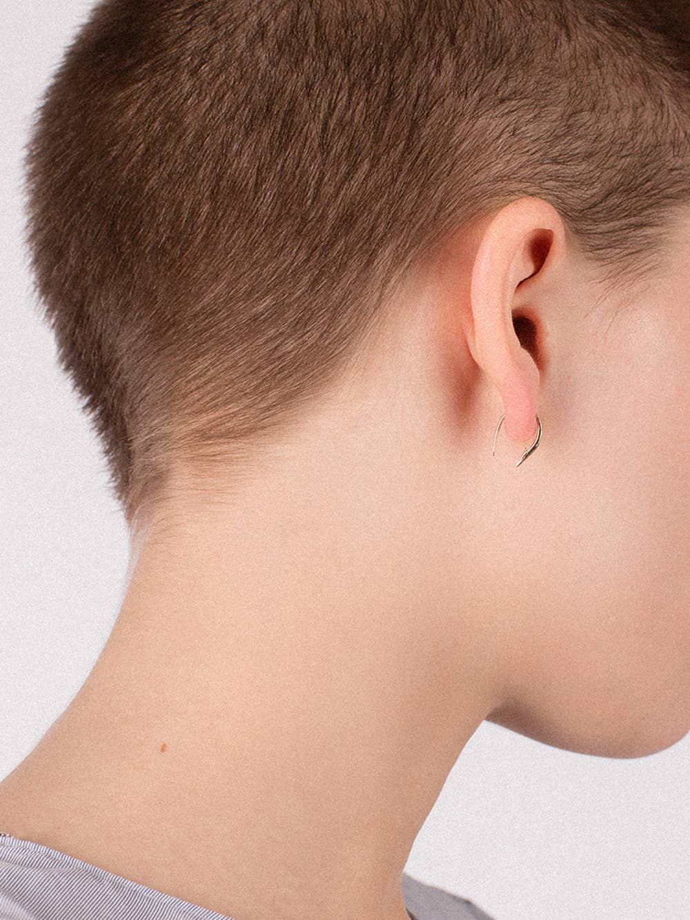 Small Hook Poke Earrings